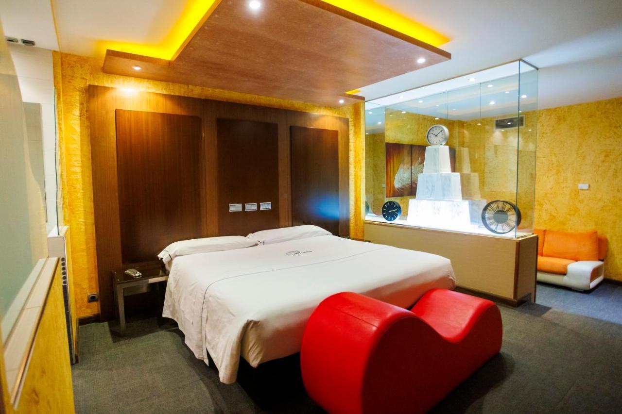 Villanubla Motel Venus Valladolid מראה חיצוני תמונה
